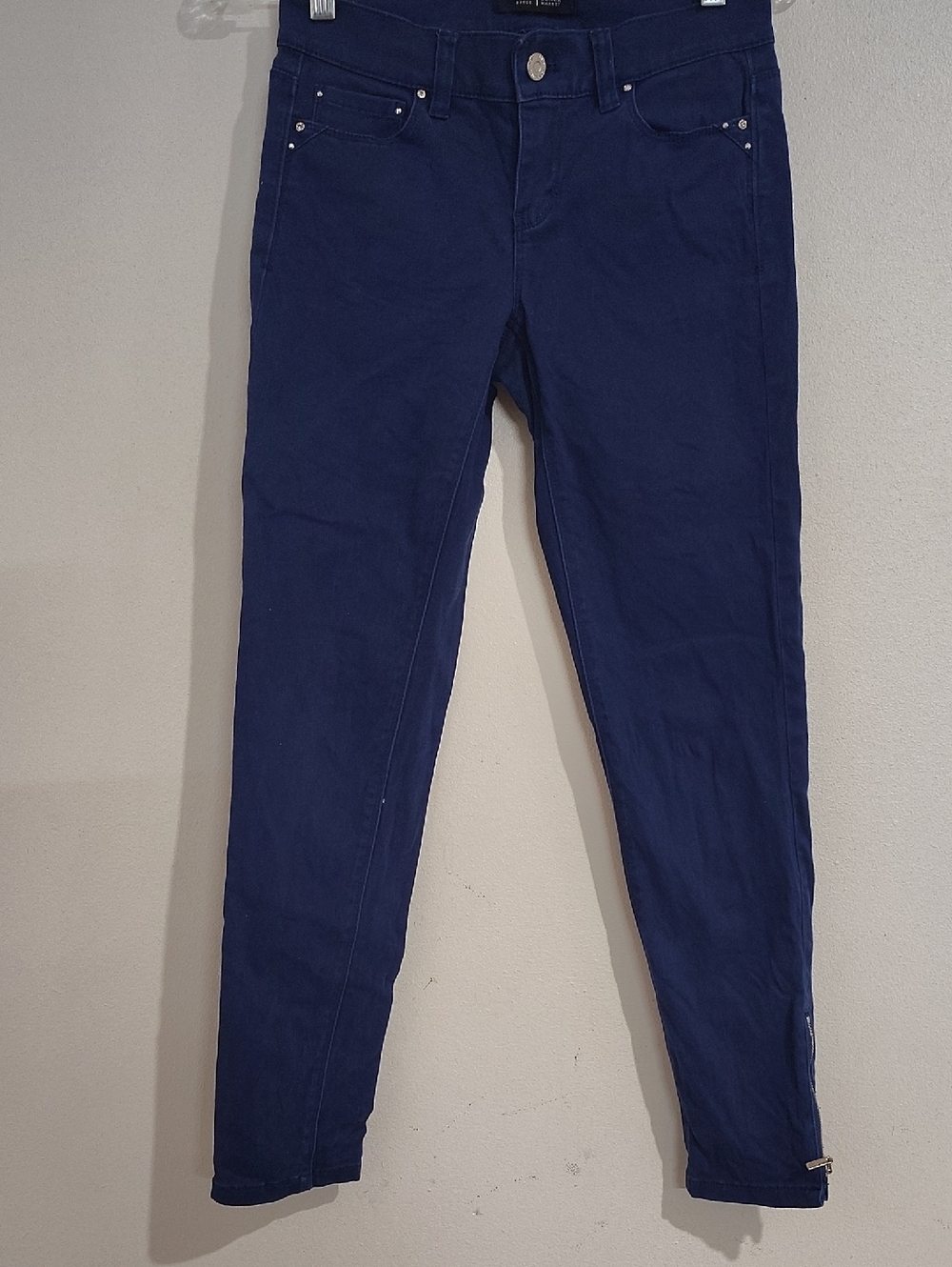 White House Black Market Royal Blue Skimmer Jeans